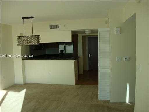 Small Image of 31 SOUTH EAST 5 ST #1210, Miami Number 4