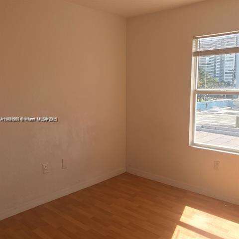 Small Image of 7326 COLLINS AVE #304, Miami Beach Number 13