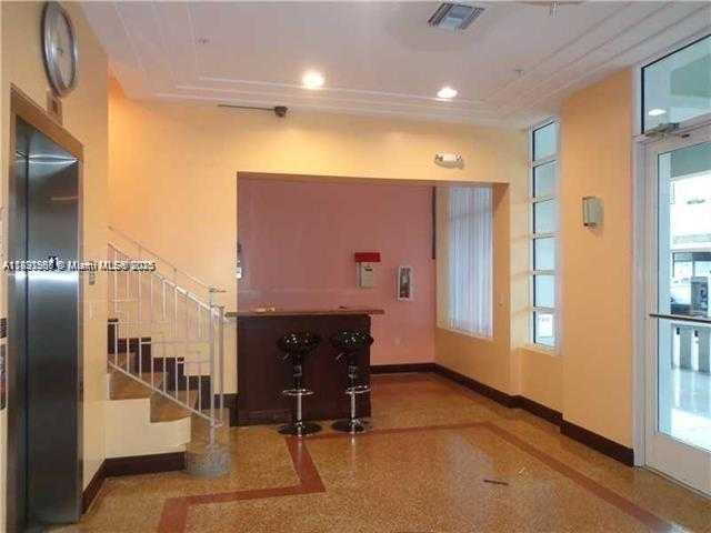 Small Image of 7326 COLLINS AVE #304, Miami Beach Number 23