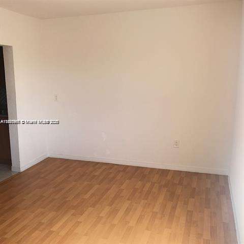 Small Image of 7326 COLLINS AVE #304, Miami Beach Number 9