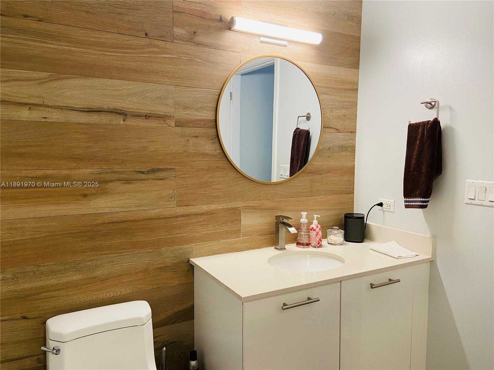 Small Image of 3470 EAST COAST AVE #H1513, Miami Number 10
