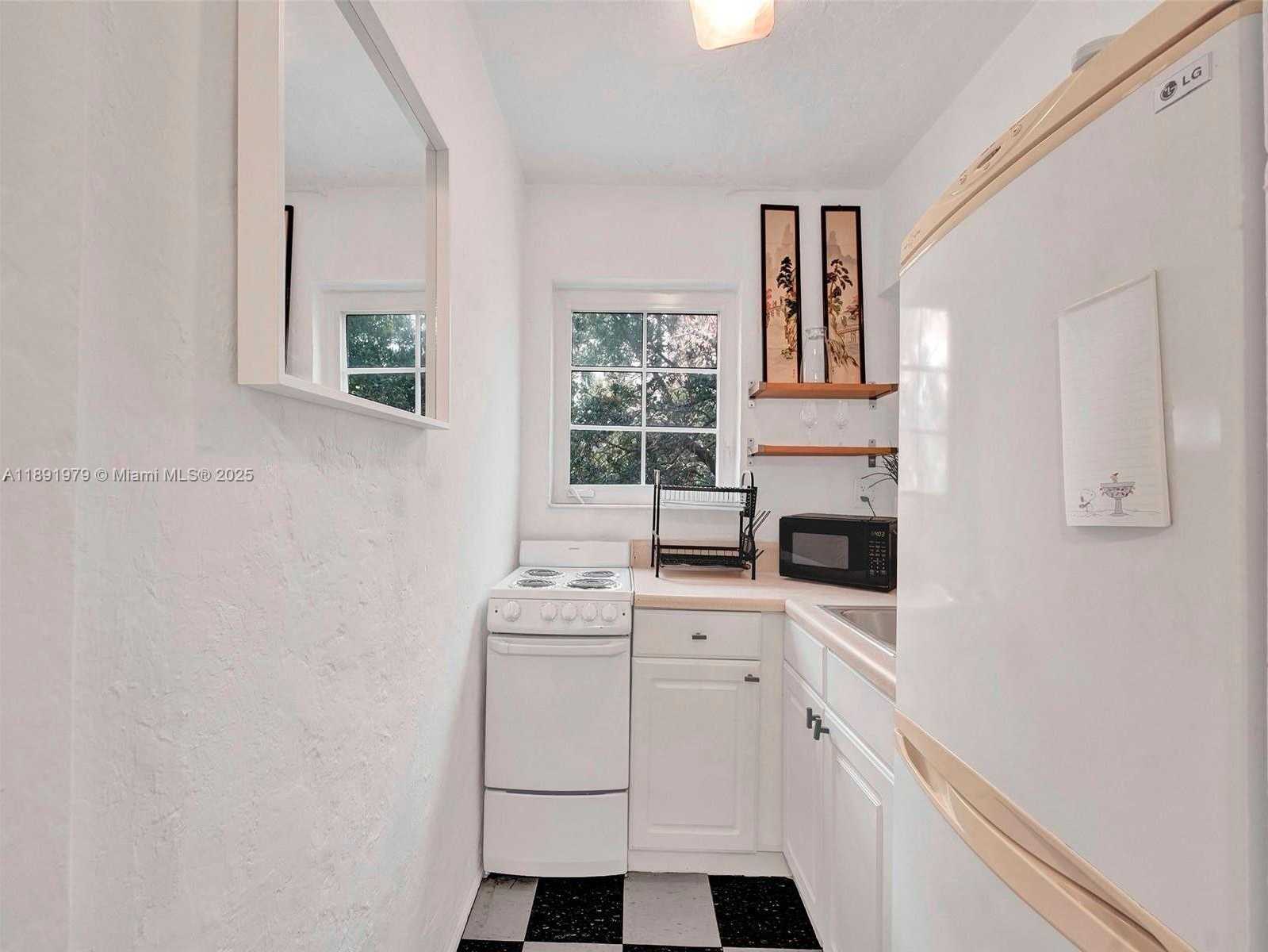 Small Image of 260 EUCLID AVE #25, Miami Beach Number 14