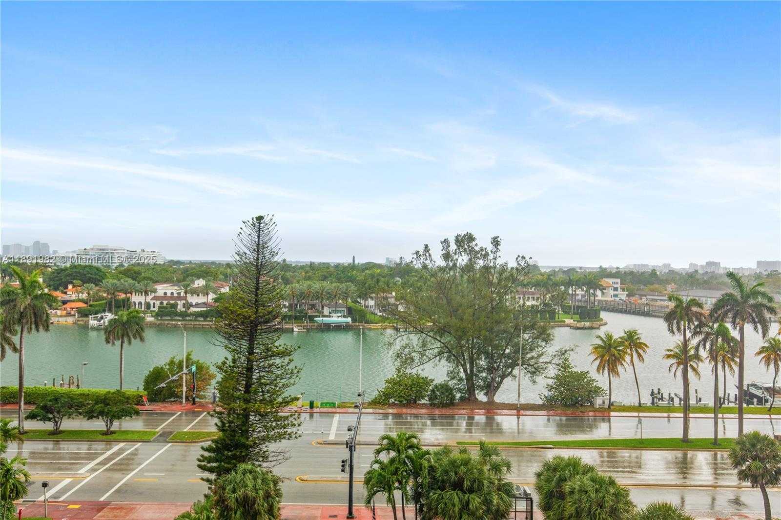 Small Image of 4925 COLLINS AVE #6G, Miami Beach Number 10