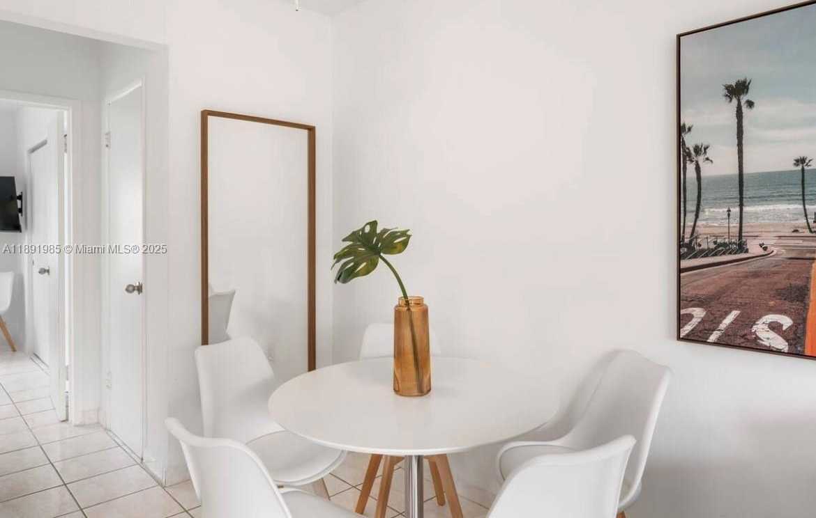 Small Image of 7721 HARDING AVE #8, Miami Beach Number 10