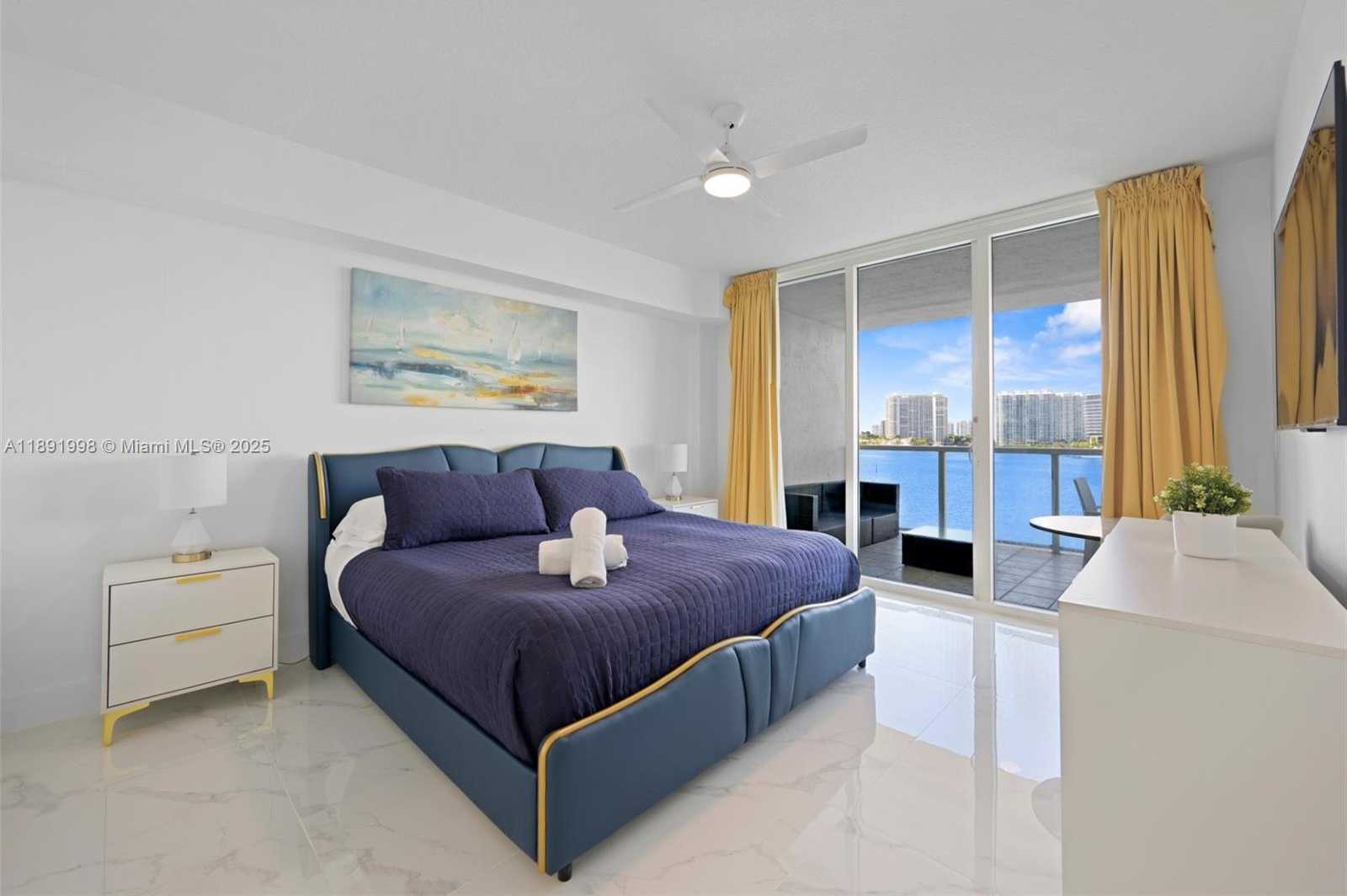Small Image of 18100 NORTH BAY RD #708, Sunny Isles Beach Number 12