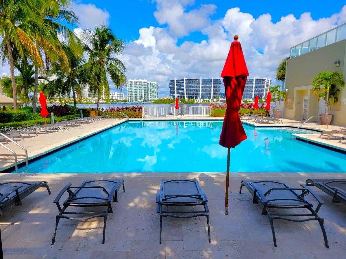 Small Image of 18100 NORTH BAY RD #708, Sunny Isles Beach Number 26