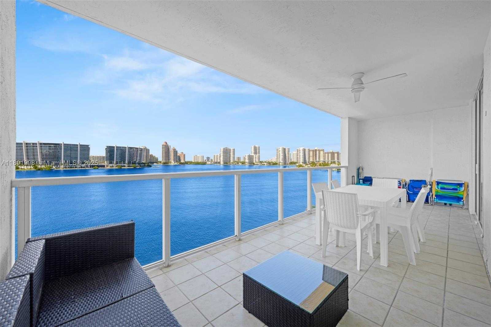 Small Image of 18100 NORTH BAY RD #708, Sunny Isles Beach Number 5
