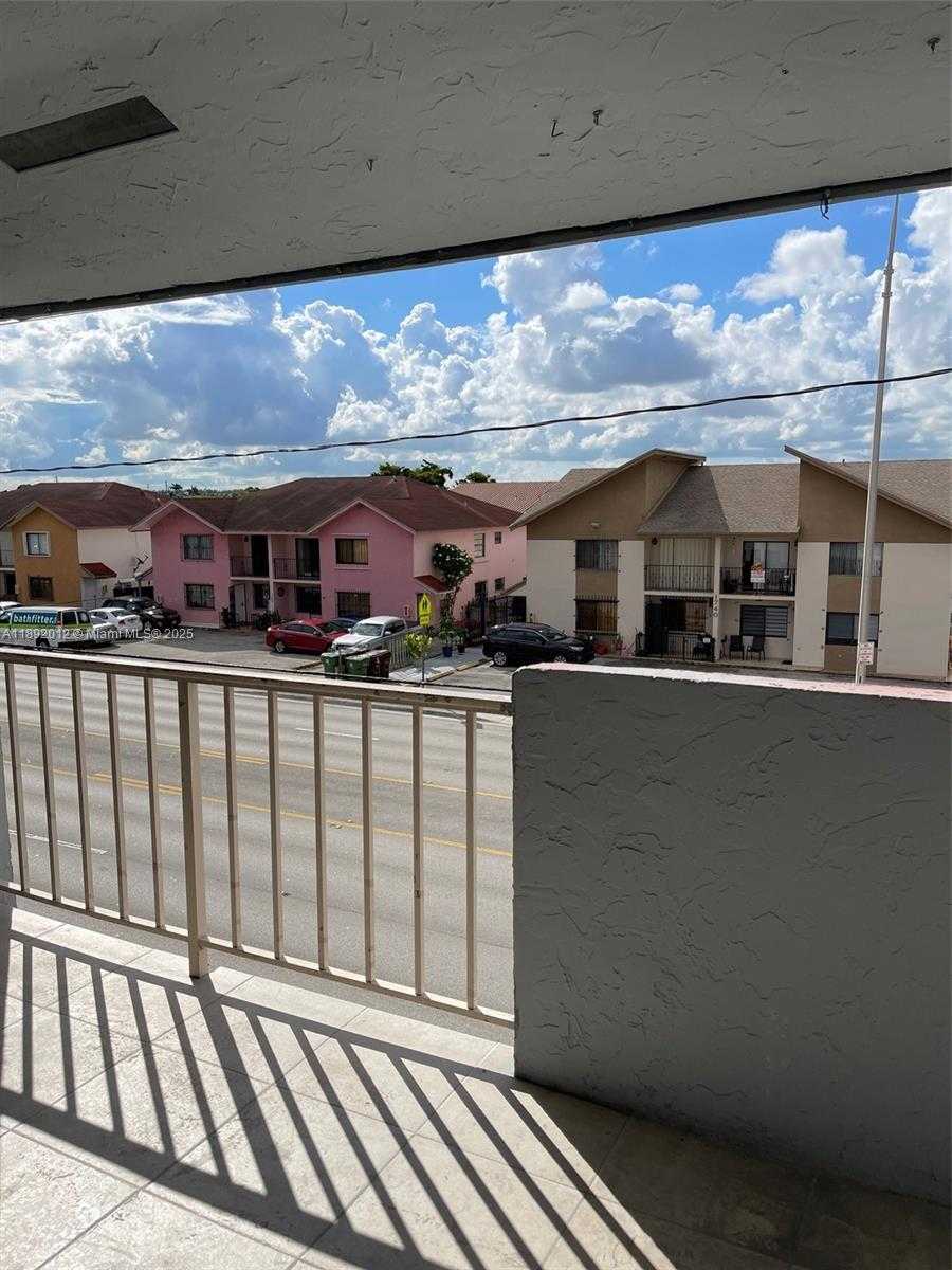 Small Image of 1725 WEST 60TH ST #F304, Hialeah Number 21