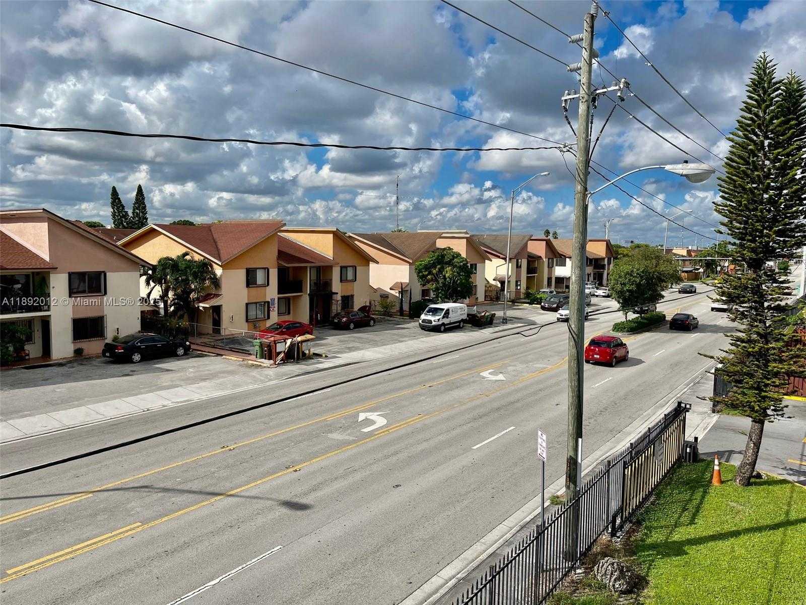 Small Image of 1725 WEST 60TH ST #F304, Hialeah Number 23