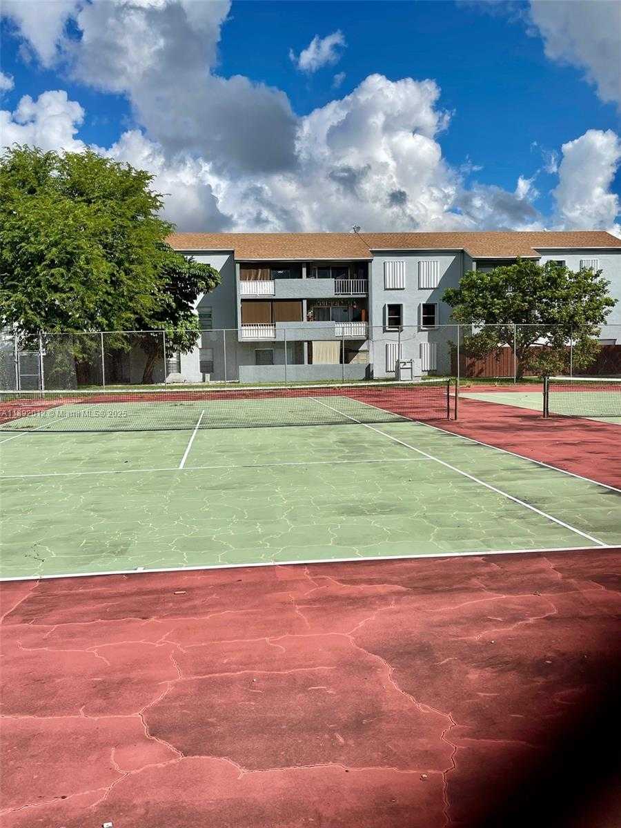 Small Image of 1725 WEST 60TH ST #F304, Hialeah Number 26