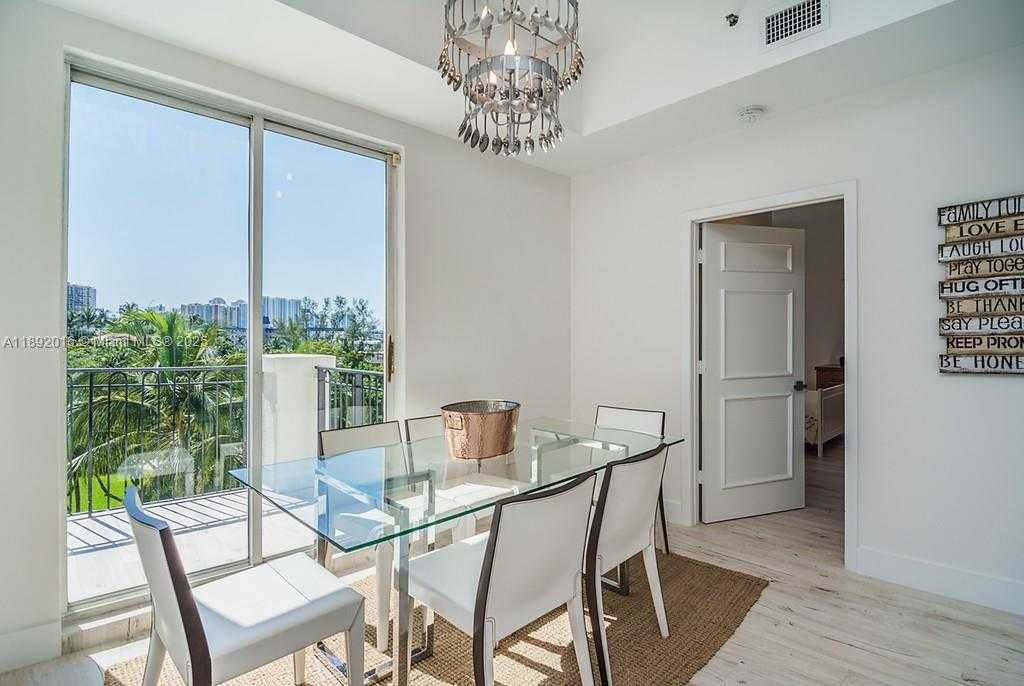 Small Image of 3500 ISLAND BLVD #DPH01, Aventura Number 23