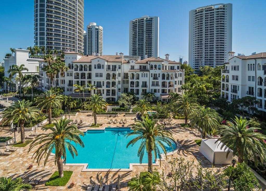 Small Image of 3500 ISLAND BLVD #DPH01, Aventura Number 24