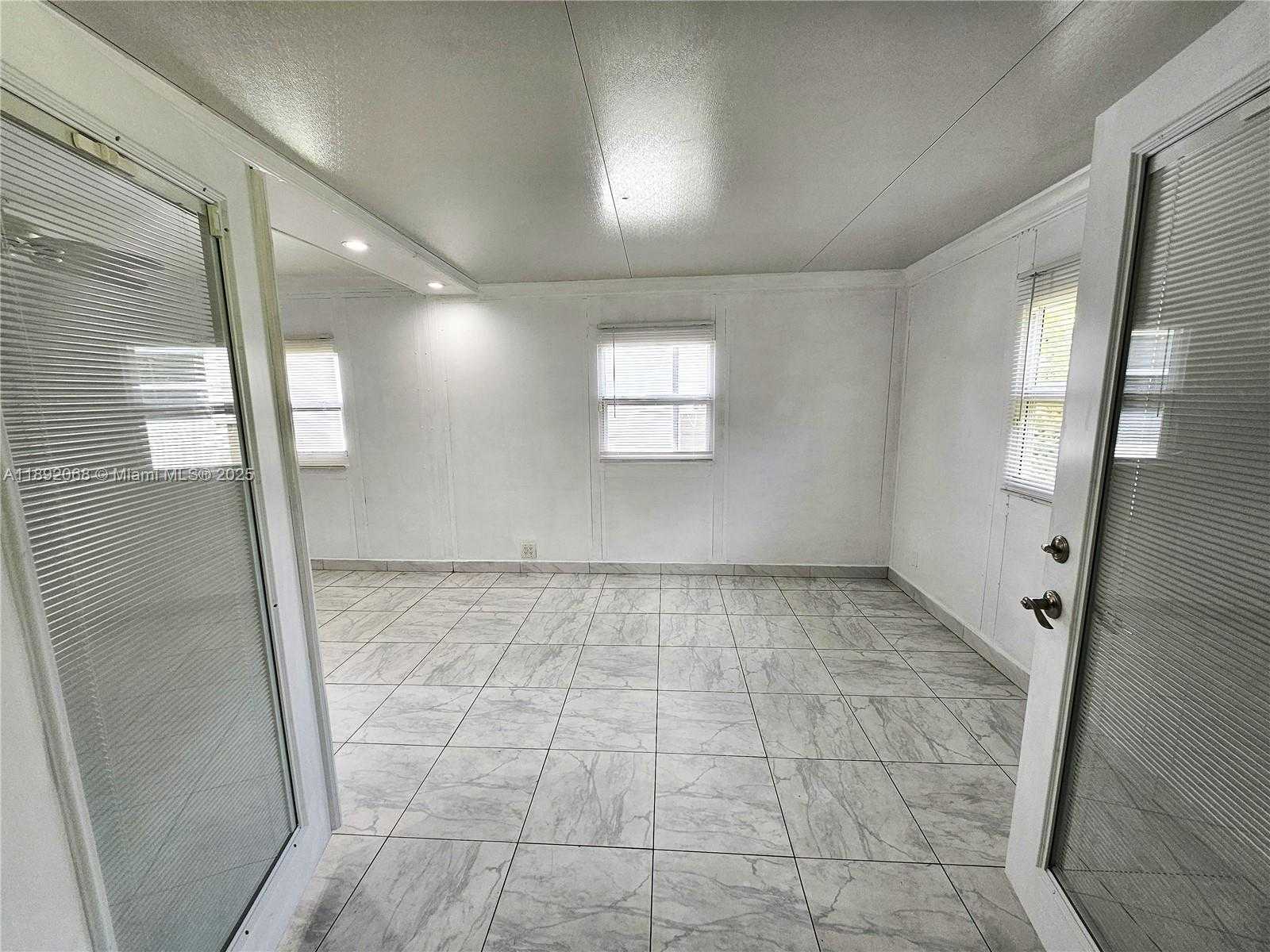 Small Image of 1040 NORTH WEST 73RD TER, Margate Number 28