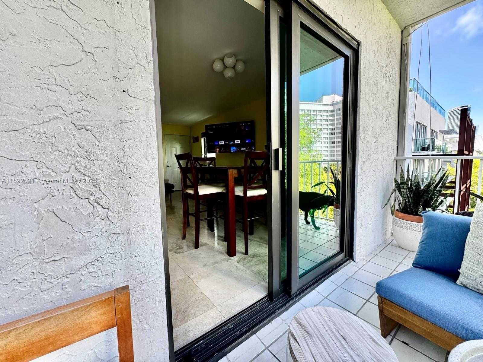 Small Image of Miami Beach Number 3