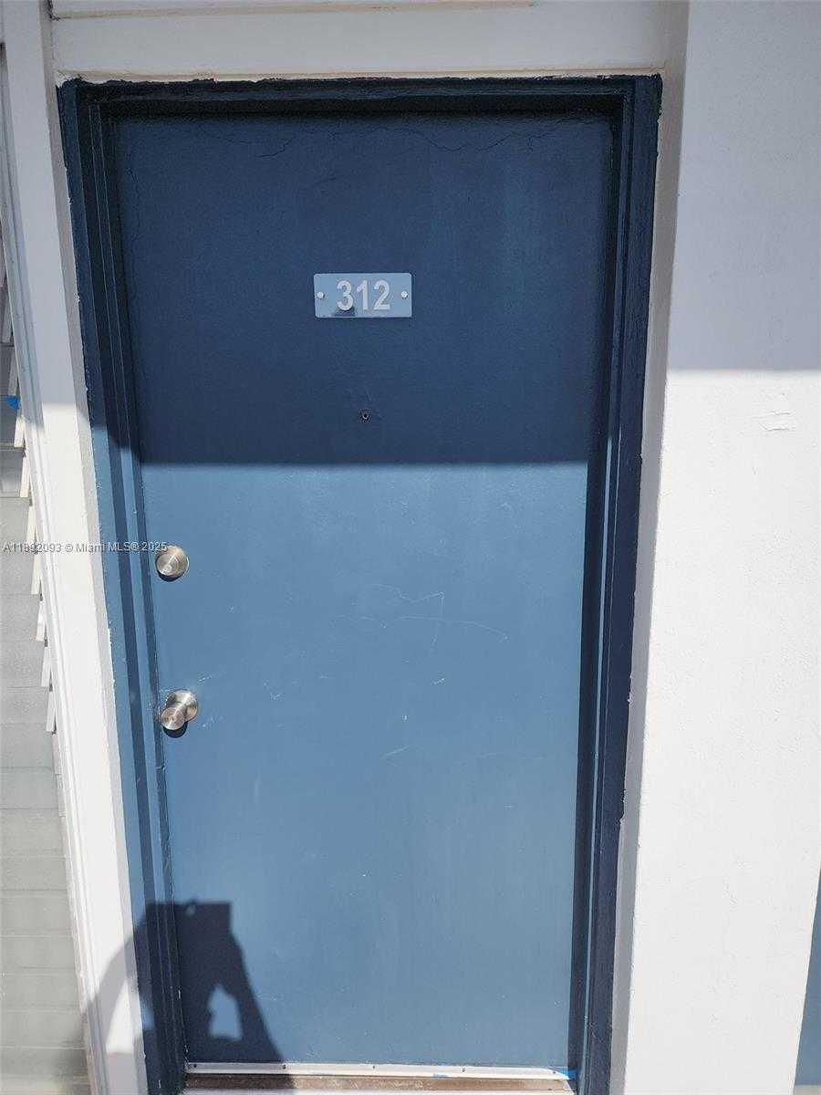 Small Image of 2101 NORMANDY DR #312, Miami Beach Number 29