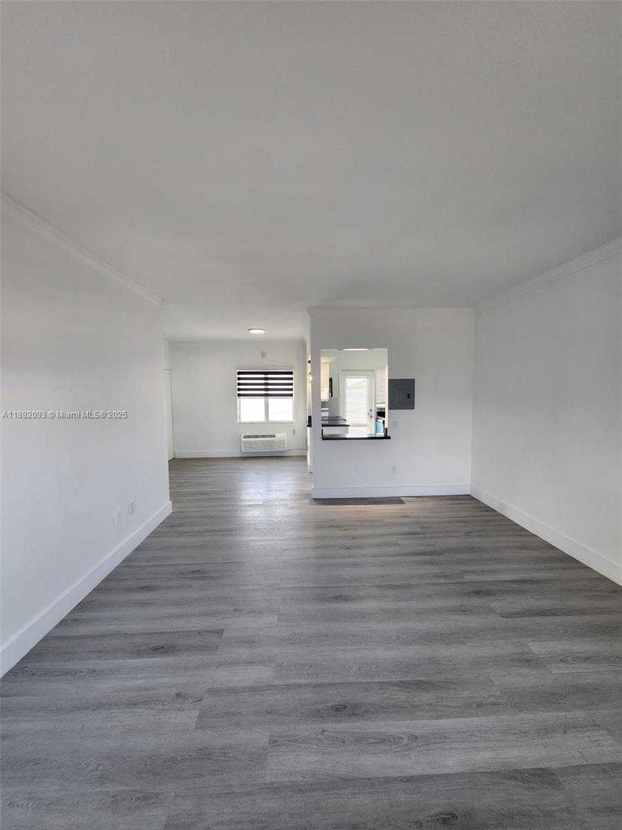 Small Image of 2101 NORMANDY DR #312, Miami Beach Number 31