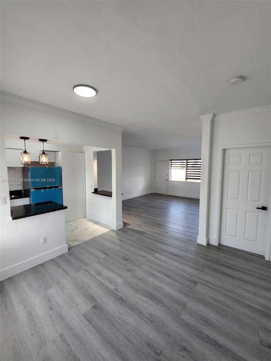 Small Image of 2101 NORMANDY DR #312, Miami Beach Number 33