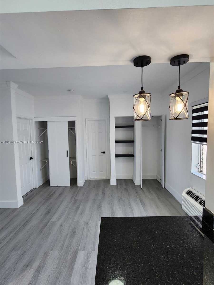 Small Image of 2101 NORMANDY DR #312, Miami Beach Number 43