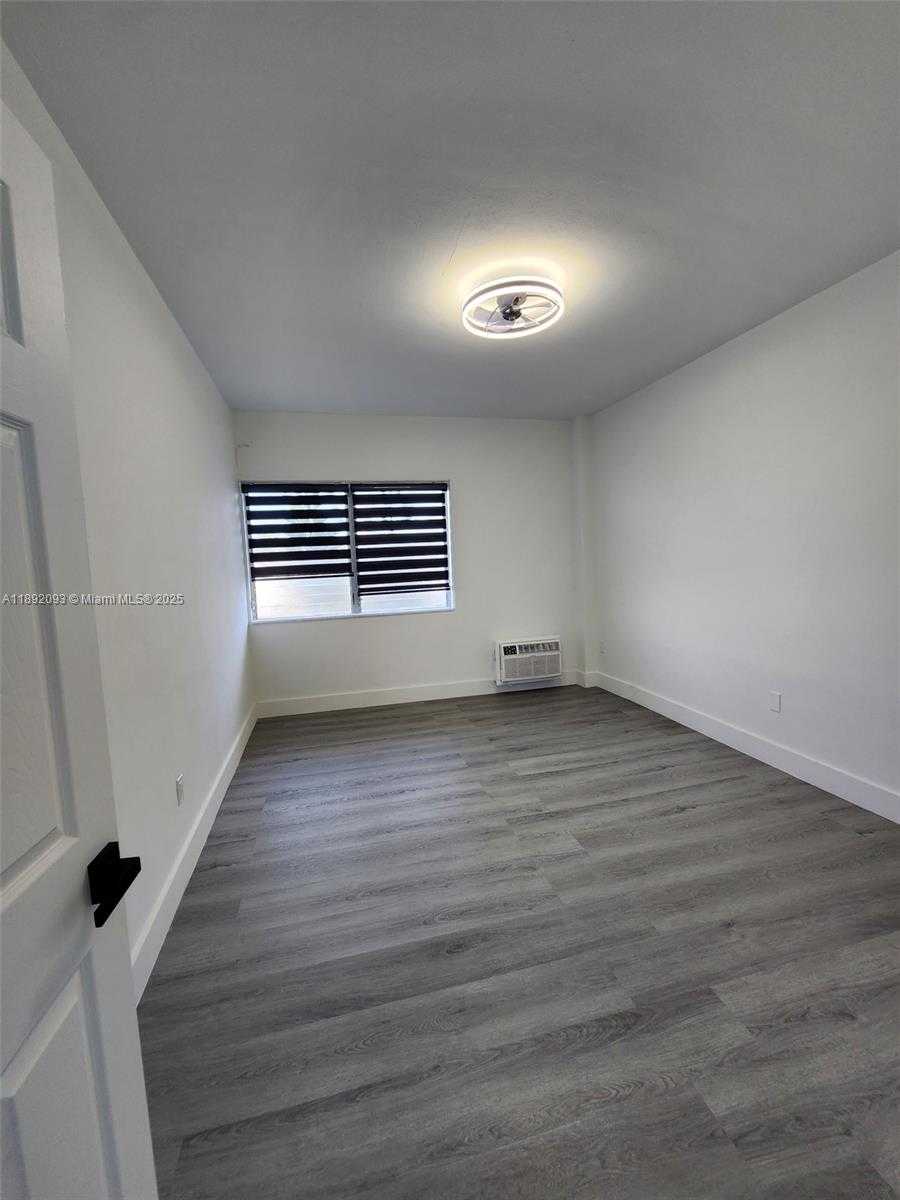 Small Image of 2101 NORMANDY DR #312, Miami Beach Number 44