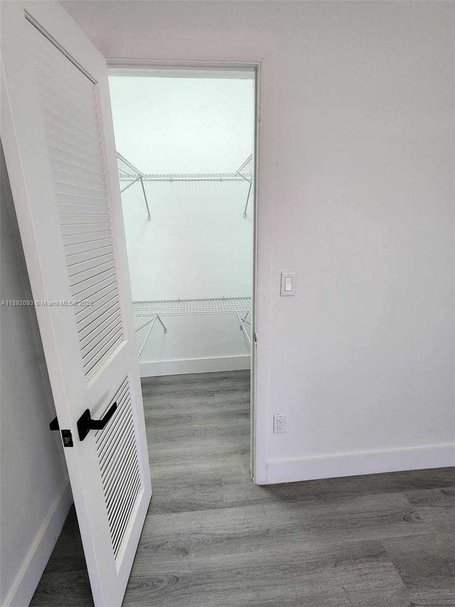 Small Image of 2101 NORMANDY DR #312, Miami Beach Number 47