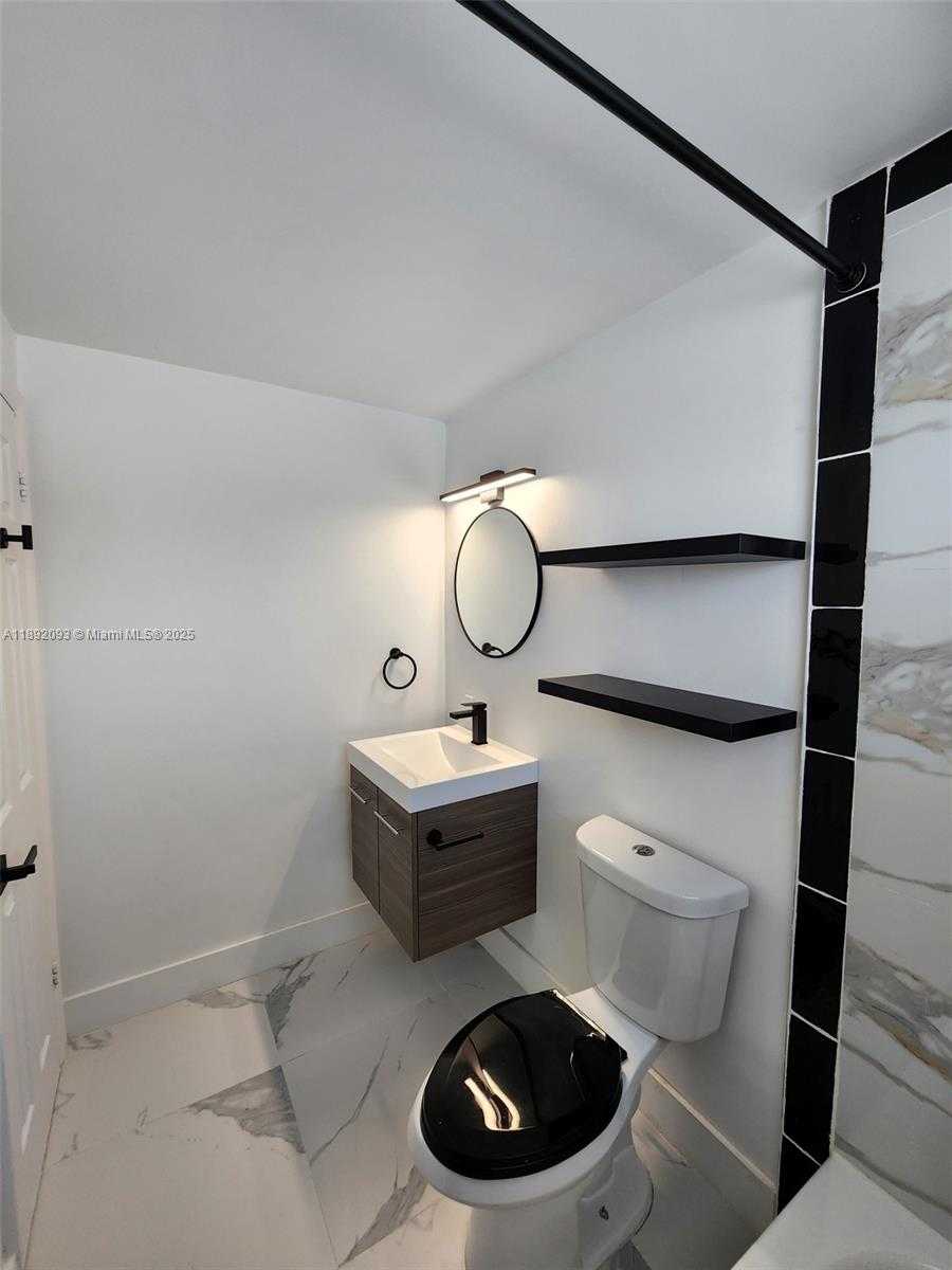 Small Image of 2101 NORMANDY DR #312, Miami Beach Number 50