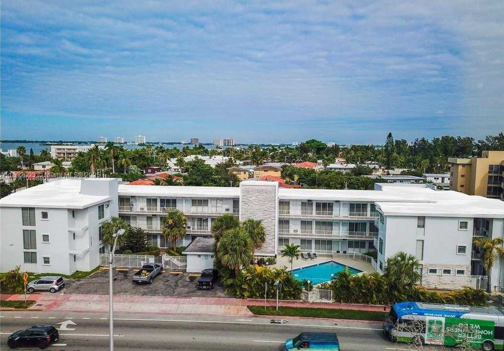 Small Image of 2101 NORMANDY DR #312, Miami Beach Number 6
