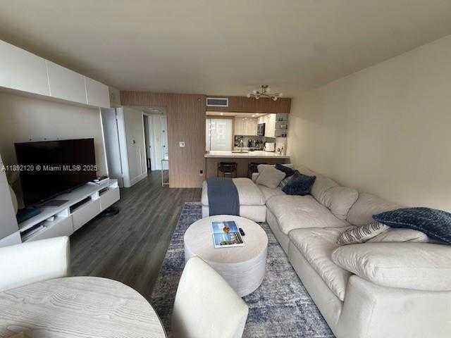 Small Image of 540 BRICKELL KEY DR #1205, Miami Number 13