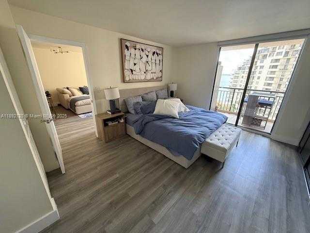 Small Image of 540 BRICKELL KEY DR #1205, Miami Number 9