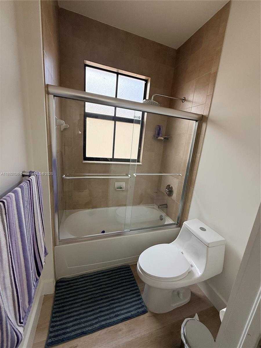 Small Image of 8640 NORTH WEST 101ST PL #8640, Doral Number 29