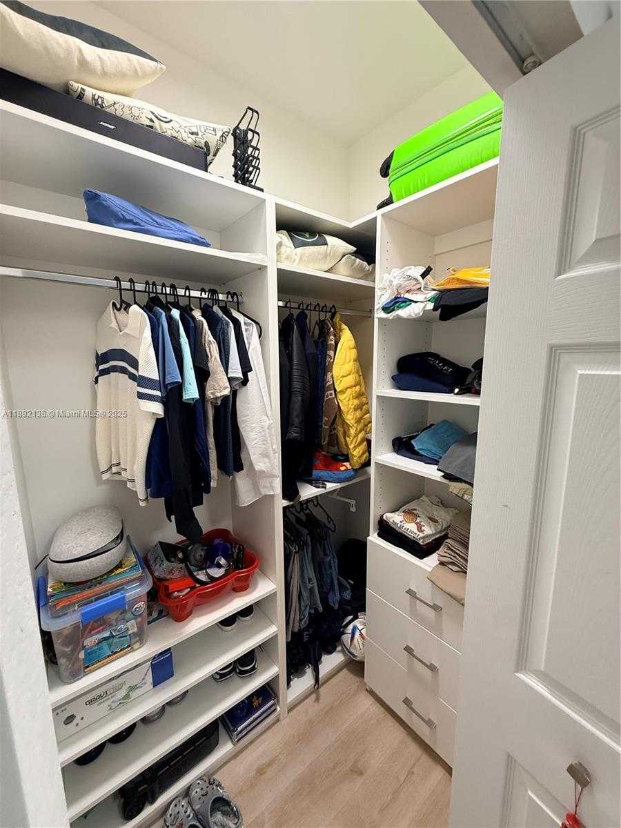 Small Image of 8640 NORTH WEST 101ST PL #8640, Doral Number 30