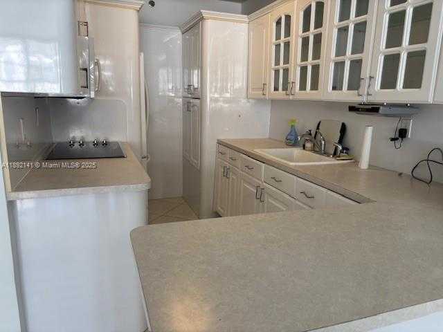 Small Image of 100 LINCOLN RD #902, Miami Beach Number 5