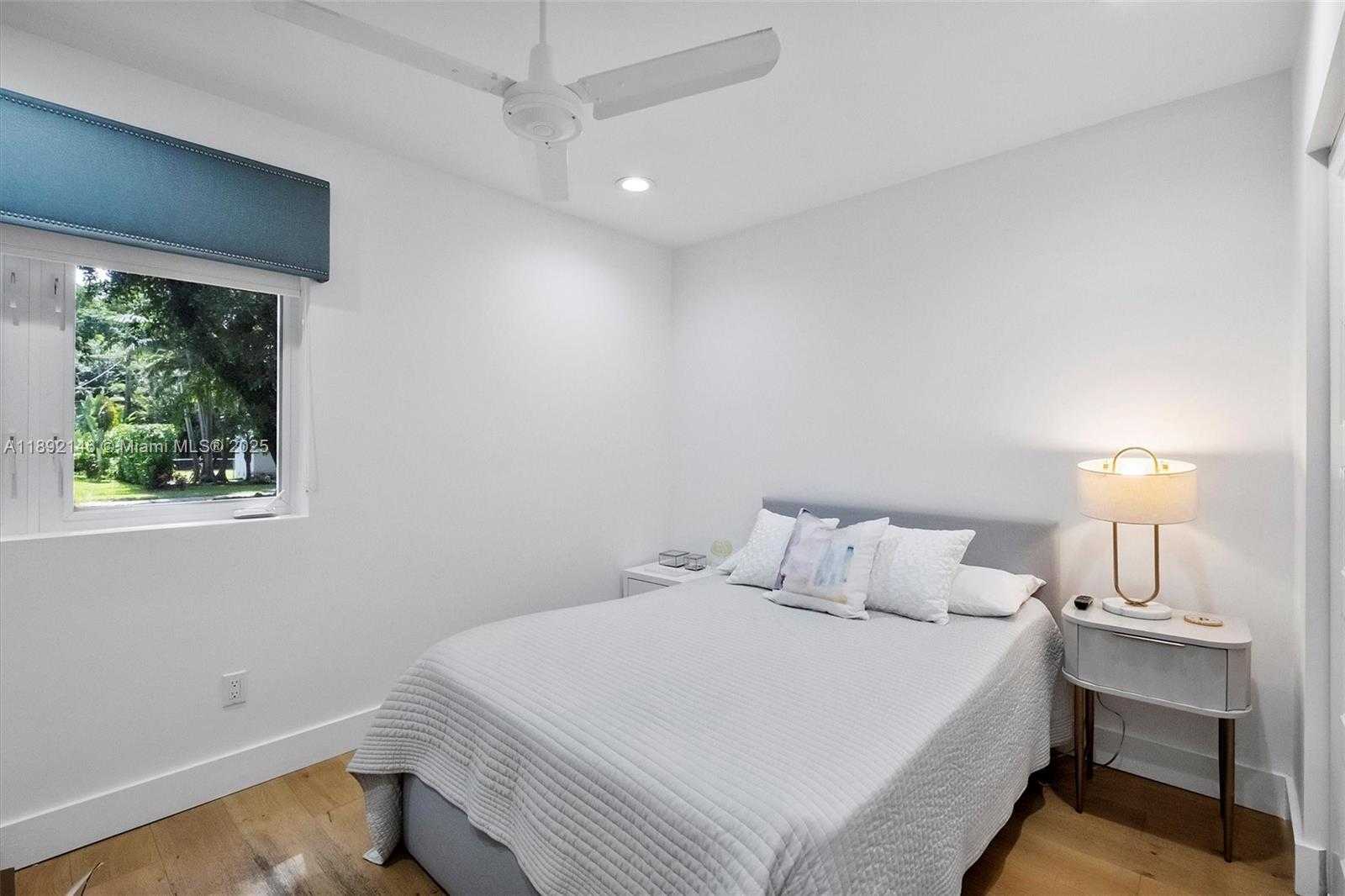 Small Image of 1525 MANTUA AVE, Coral Gables Number 30