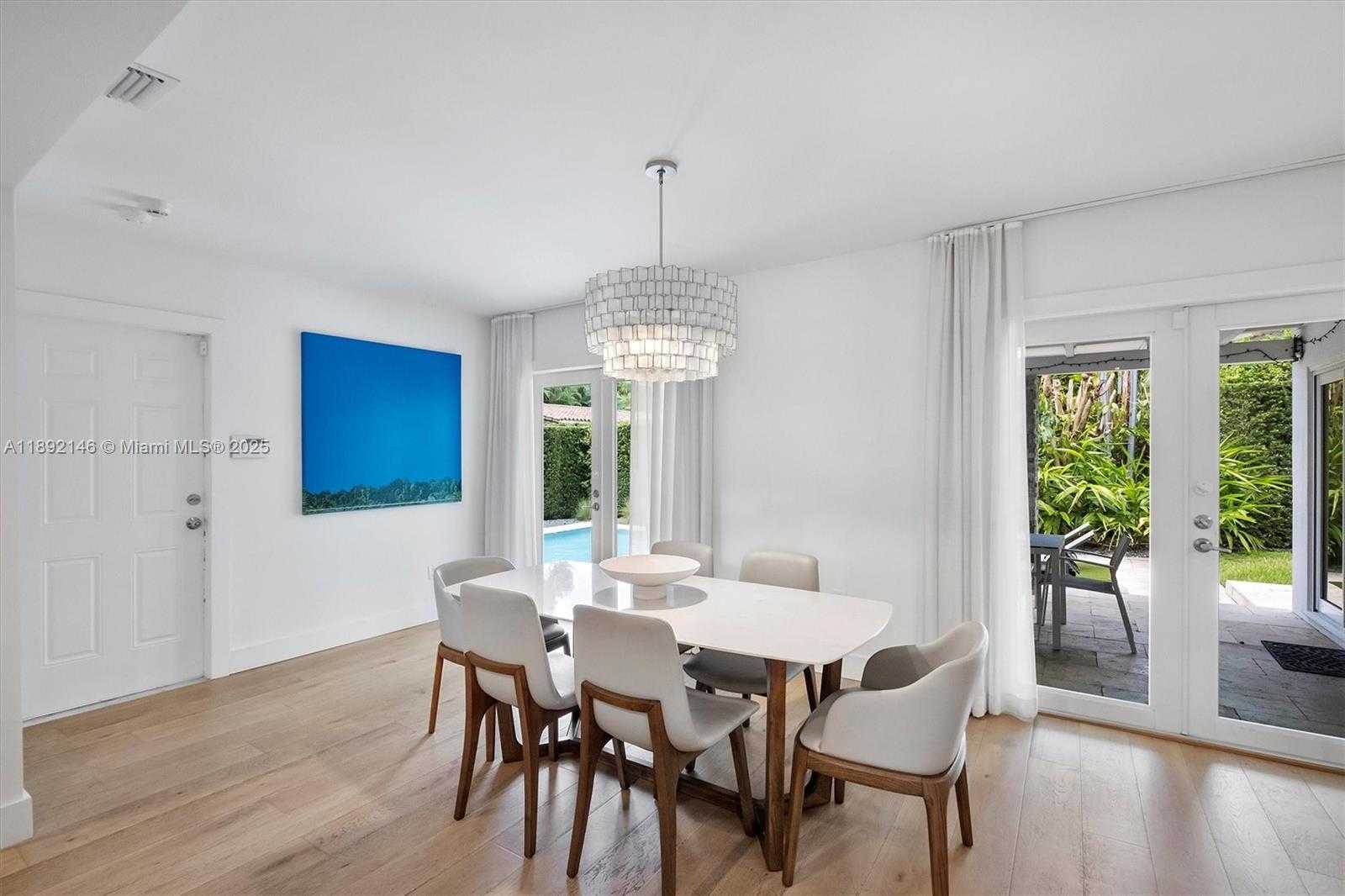 Small Image of 1525 MANTUA AVE, Coral Gables Number 8