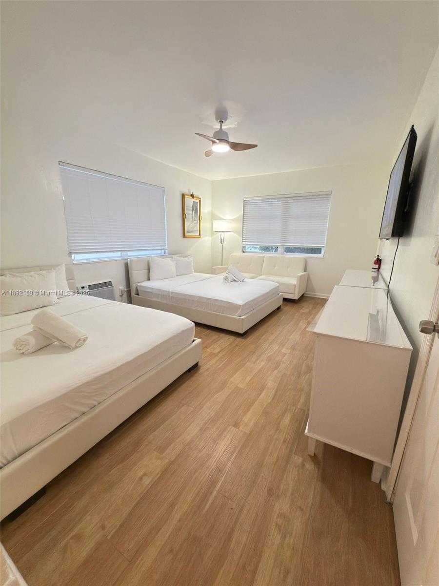 Small Image of 545 MICHIGAN AVE #3, Miami Beach Number 18