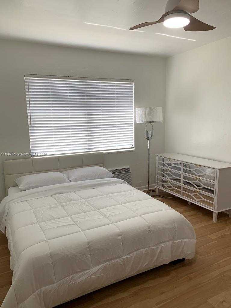 Small Image of 545 MICHIGAN AVE #3, Miami Beach Number 7