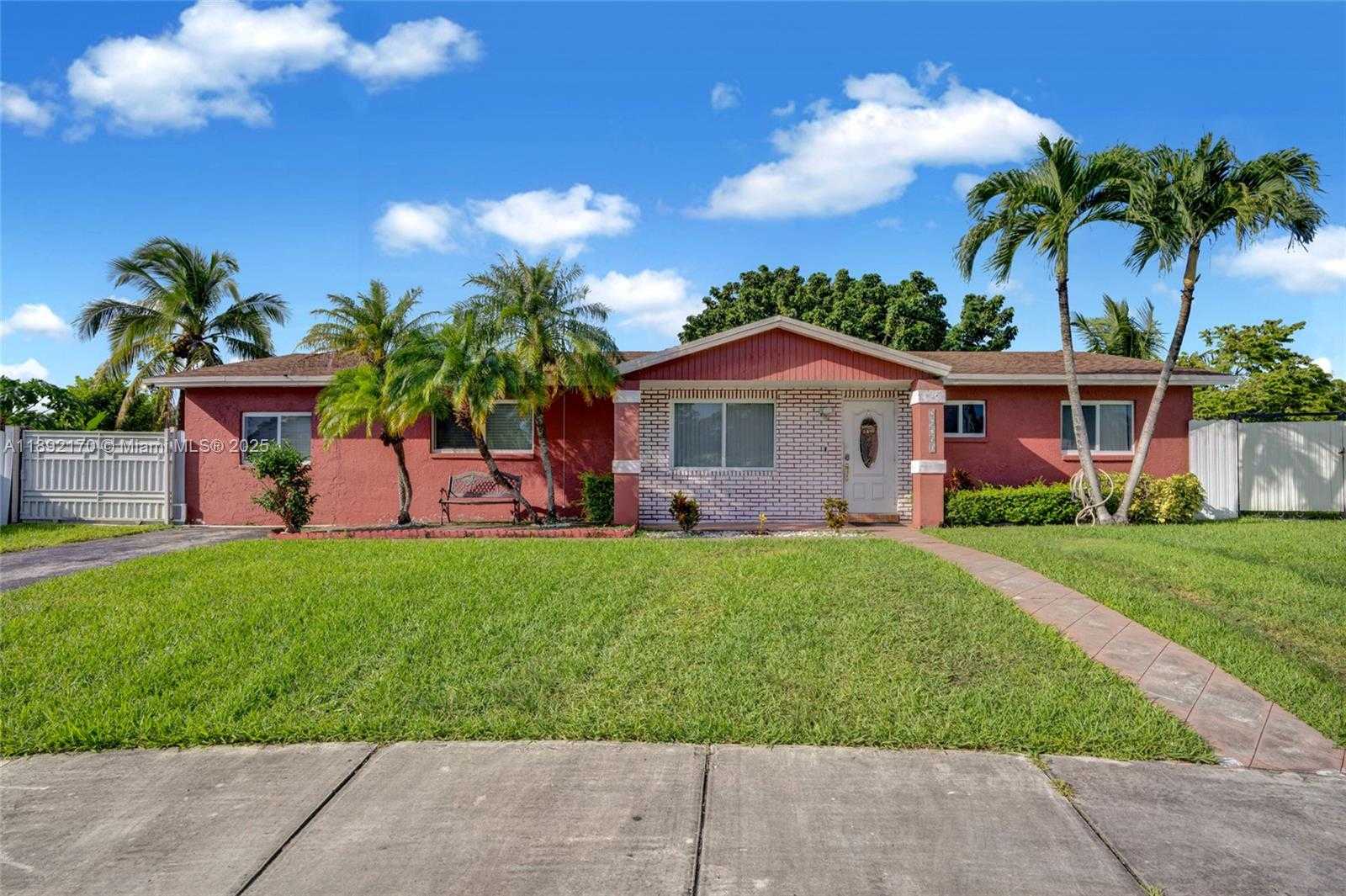 Small Image of 26750 SOUTH WEST 124TH AVE, Homestead Number 2