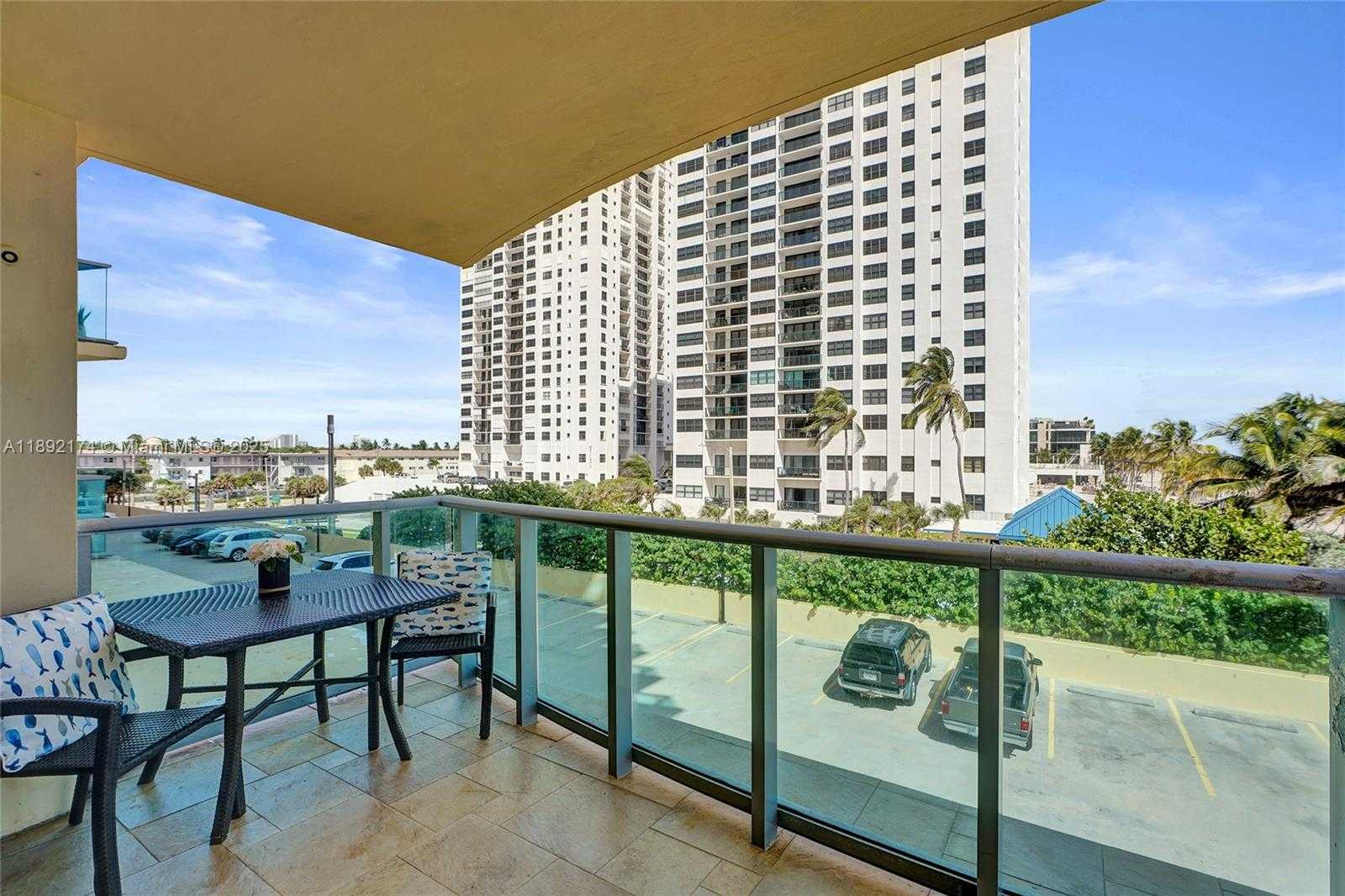 Small Image of 2501 SOUTH OCEAN DR #310 (available Dec 5), Hollywood Number 26