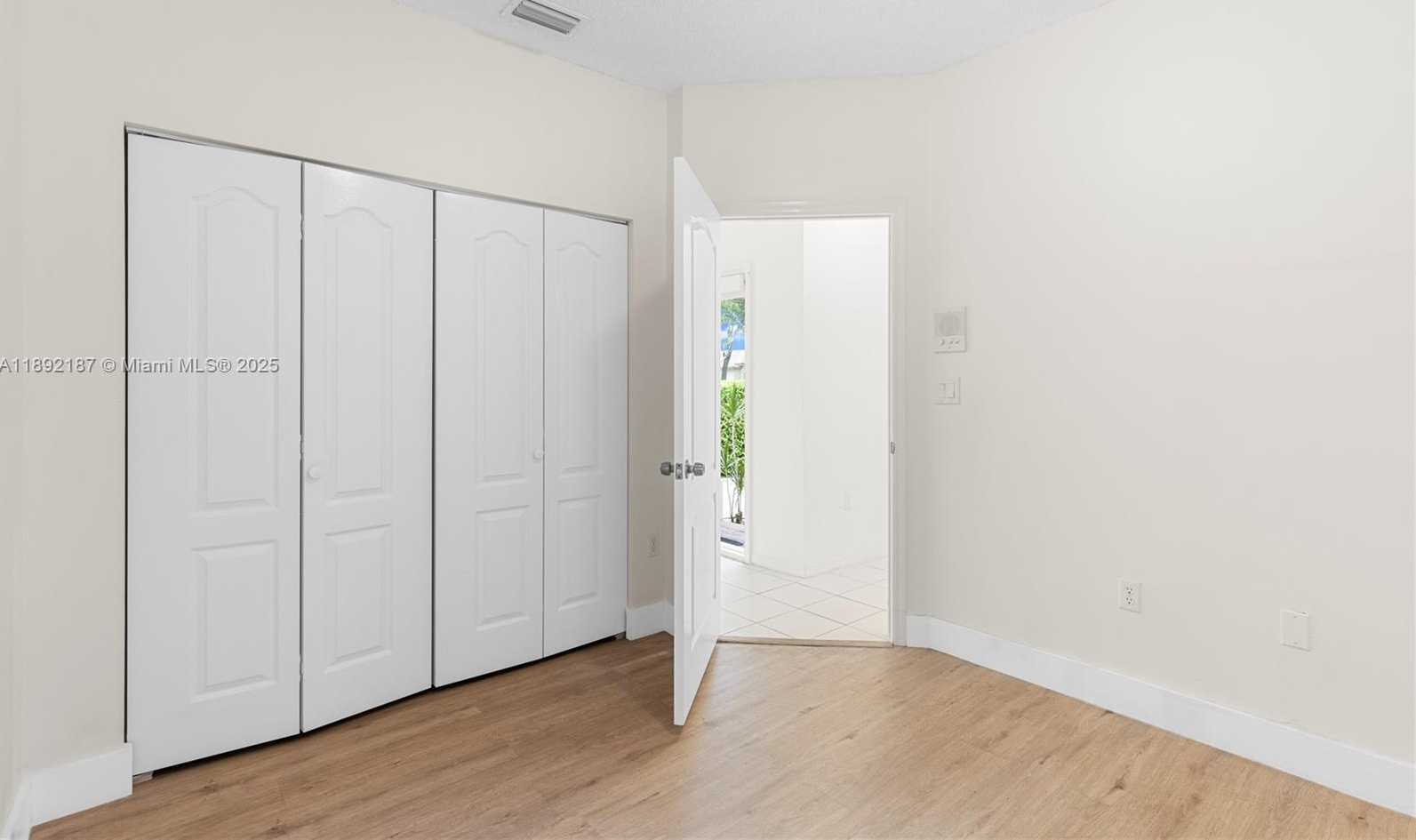 Small Image of 9934 NORTH WEST 30TH ST, Doral Number 22