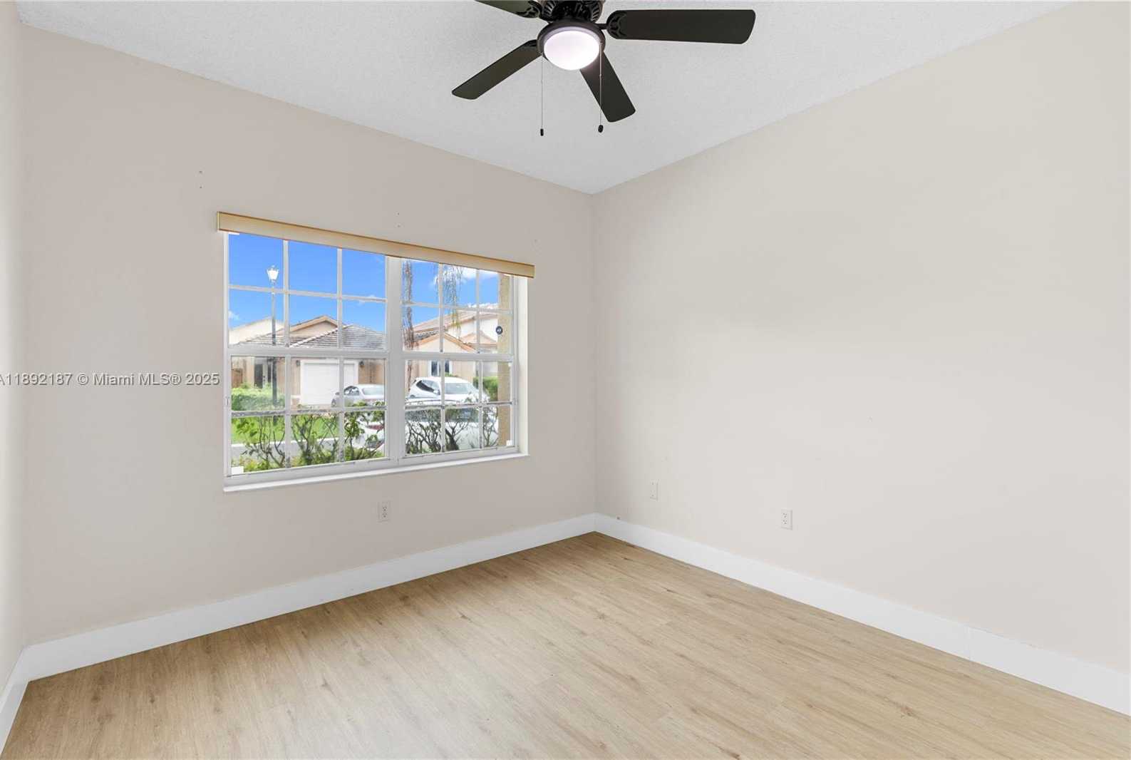 Small Image of 9934 NORTH WEST 30TH ST, Doral Number 23