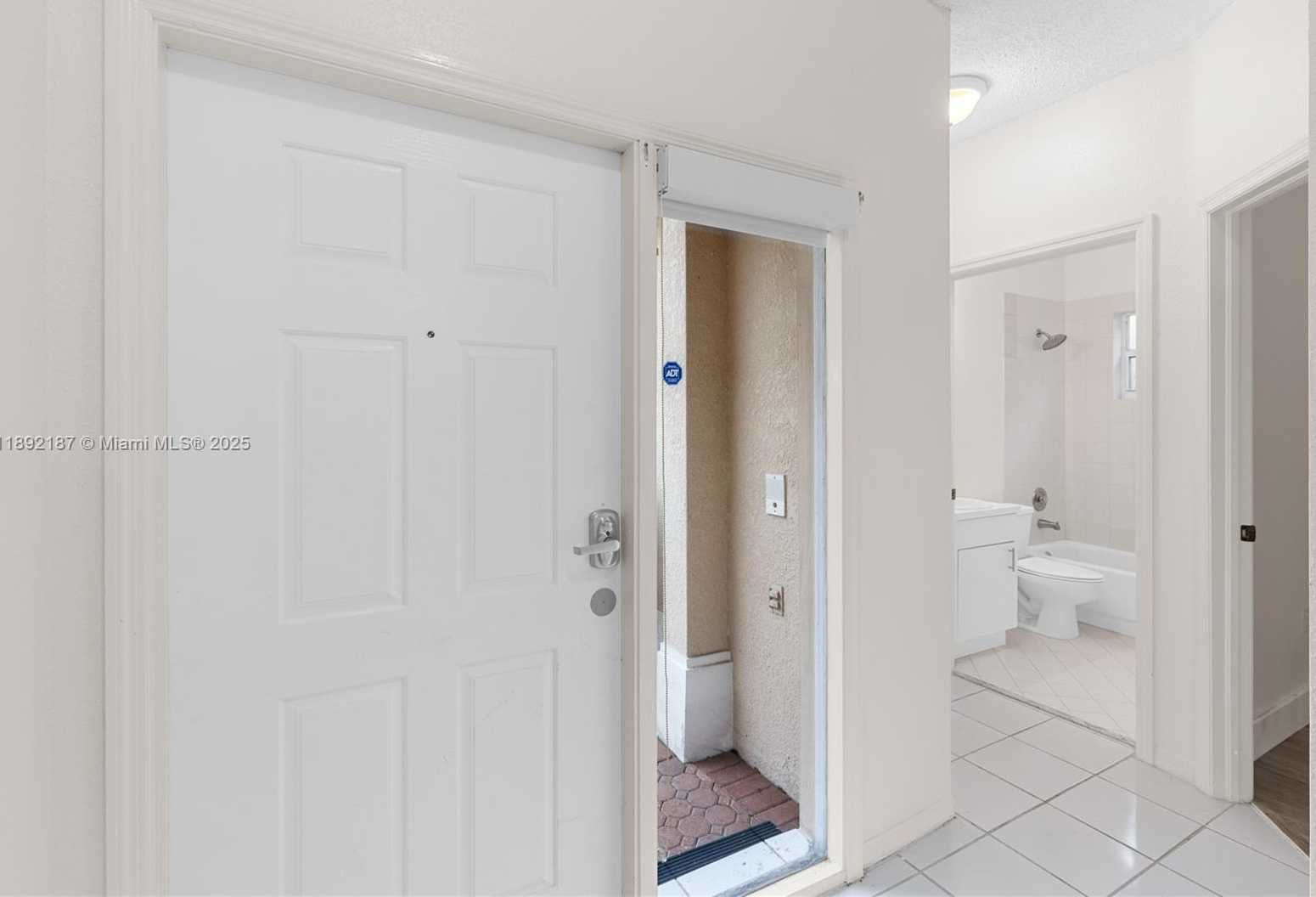Small Image of 9934 NORTH WEST 30TH ST, Doral Number 3