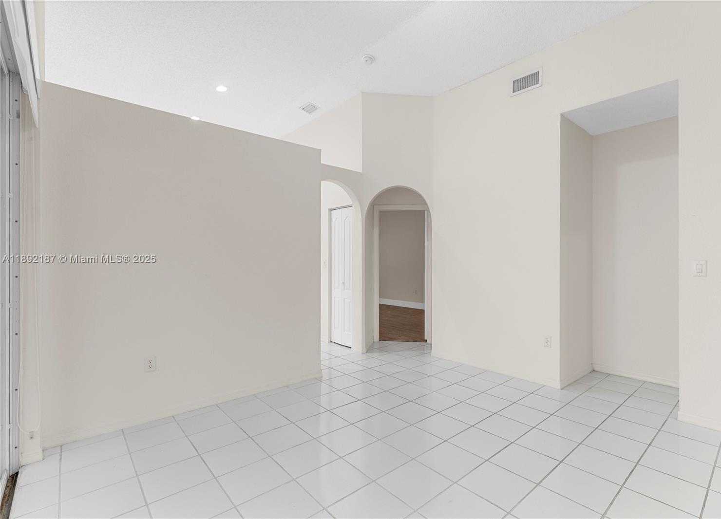 Small Image of 9934 NORTH WEST 30TH ST, Doral Number 9