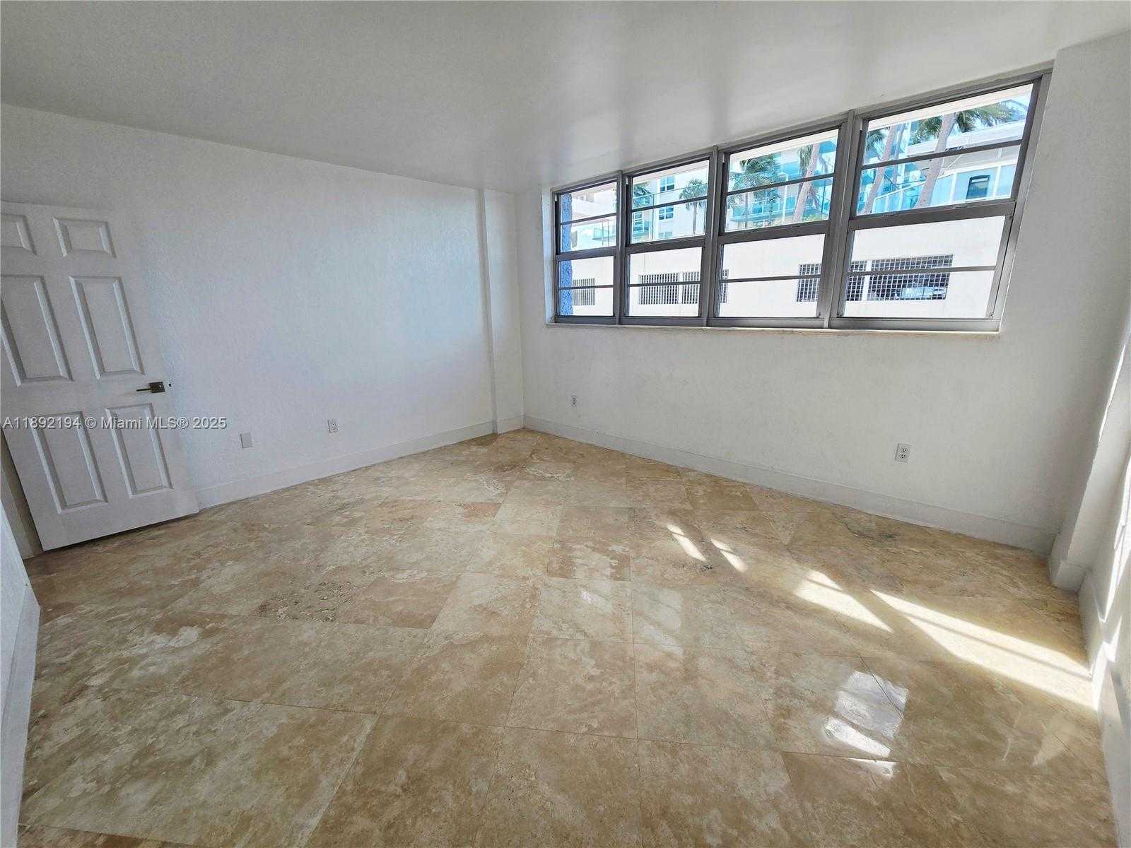 Small Image of 800 WEST AVE #510, Miami Beach Number 13