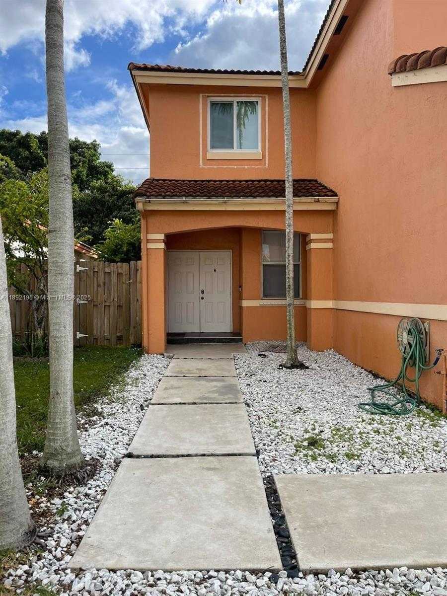 Small Image of 10470 SOUTH WEST 16TH ST, Pembroke Pines Number 2