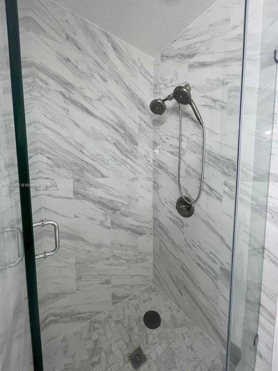 Small Image of 10470 SOUTH WEST 16TH ST, Pembroke Pines Number 24
