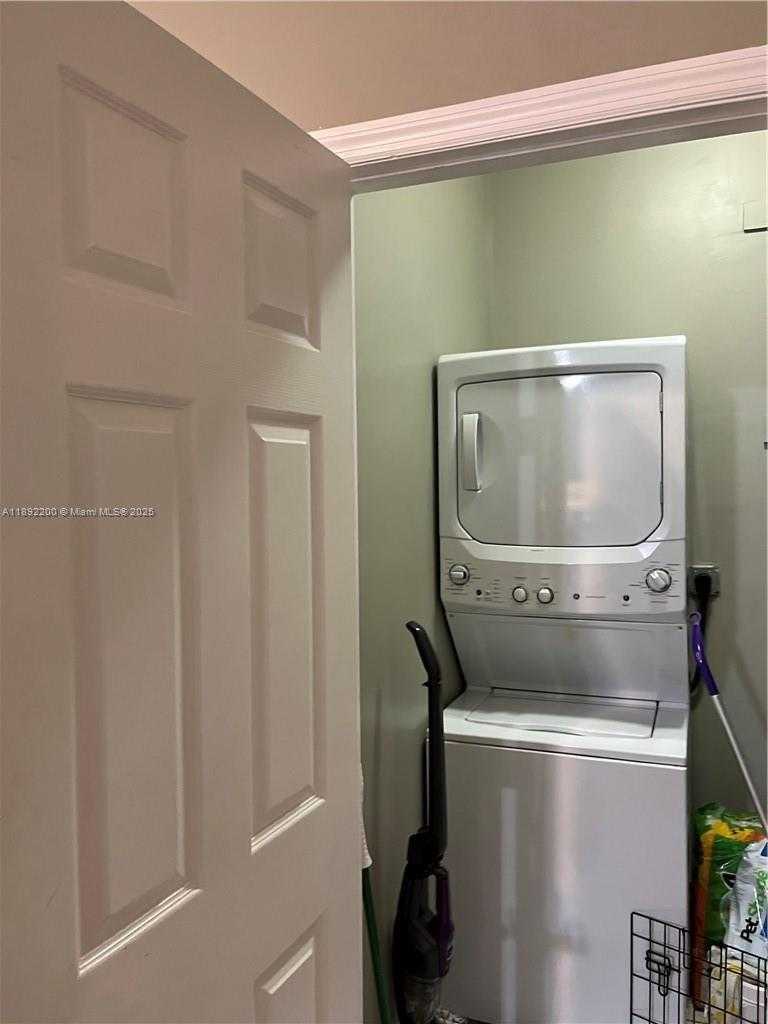 Small Image of 13602 SOUTH WEST 24TH ST, Davie Number 4