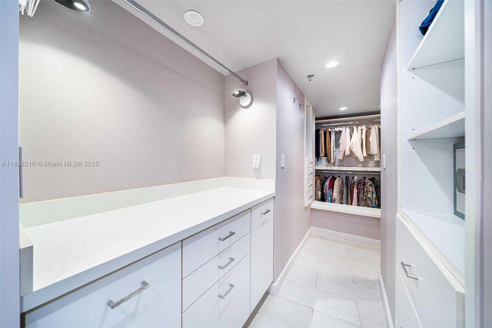 Small Image of 9 ISLAND AVE #1404, Miami Beach Number 16