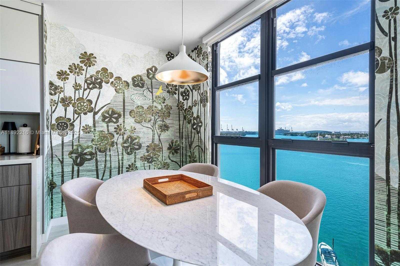 Small Image of 9 ISLAND AVE #1404, Miami Beach Number 18