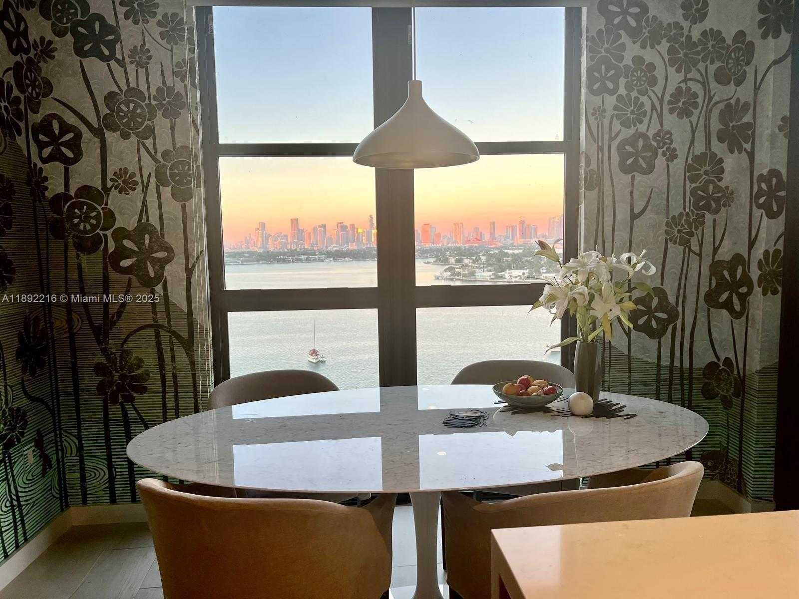 Small Image of 9 ISLAND AVE #1404, Miami Beach Number 19