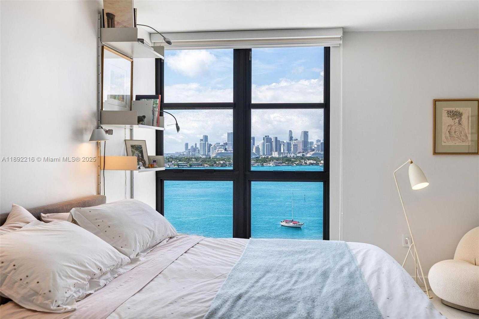 Small Image of 9 ISLAND AVE #1404, Miami Beach Number 20