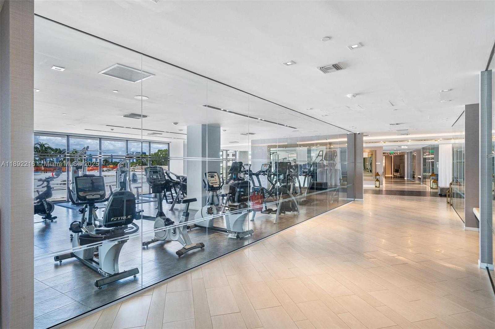 Small Image of 9 ISLAND AVE #1404, Miami Beach Number 27